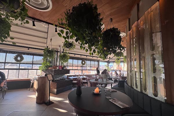 SOLID Rooftop Brunch Restaurant — gluten-free restaurant in Budapest