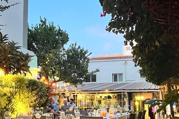 No Pátio — gluten-free restaurant in Lagos
