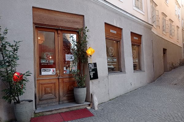 UNCLE VAN-Steingasse — gluten-free restaurant in Salzburg