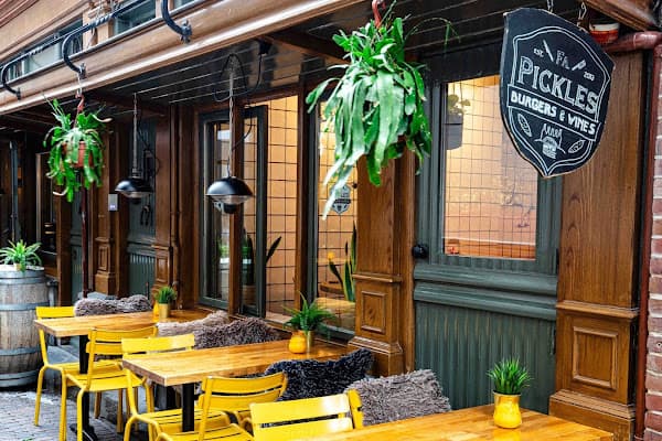 Firma Pickles Burgers & Wines — gluten-free restaurant in Utrecht