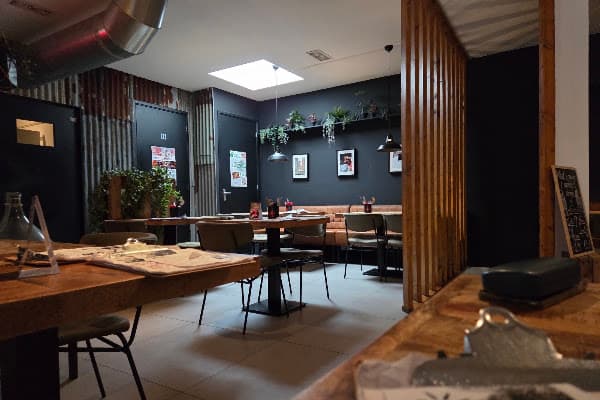 Vegan Pizza Bar 🌱🍕 — gluten-free restaurant in The Hague