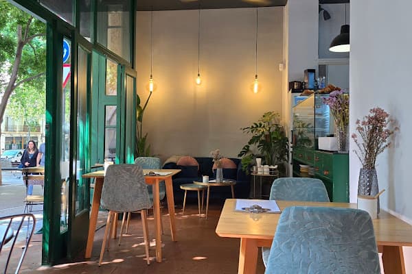 Lof Bakery — gluten-free restaurant in Barcelona