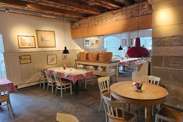 Historische Wurstkuchl — gluten-free restaurant in Regensburg