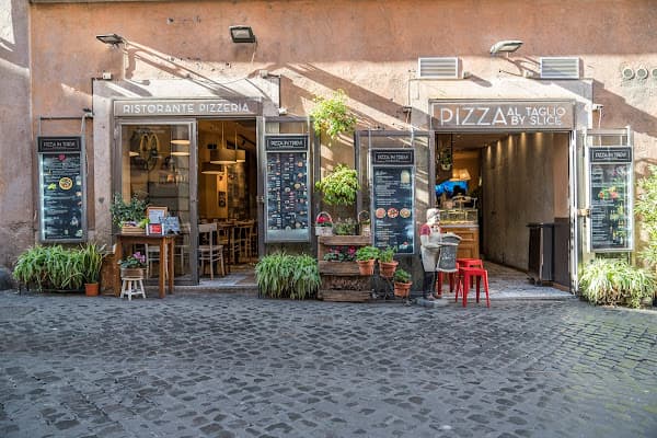 Pizza in Trevi — gluten-free restaurant in Rome