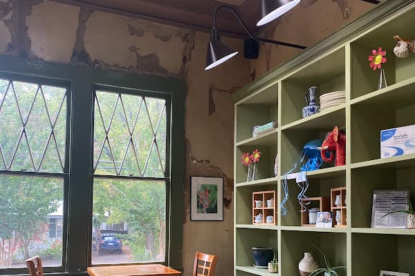 Donderos' Kitchen — gluten-free restaurant in Athens